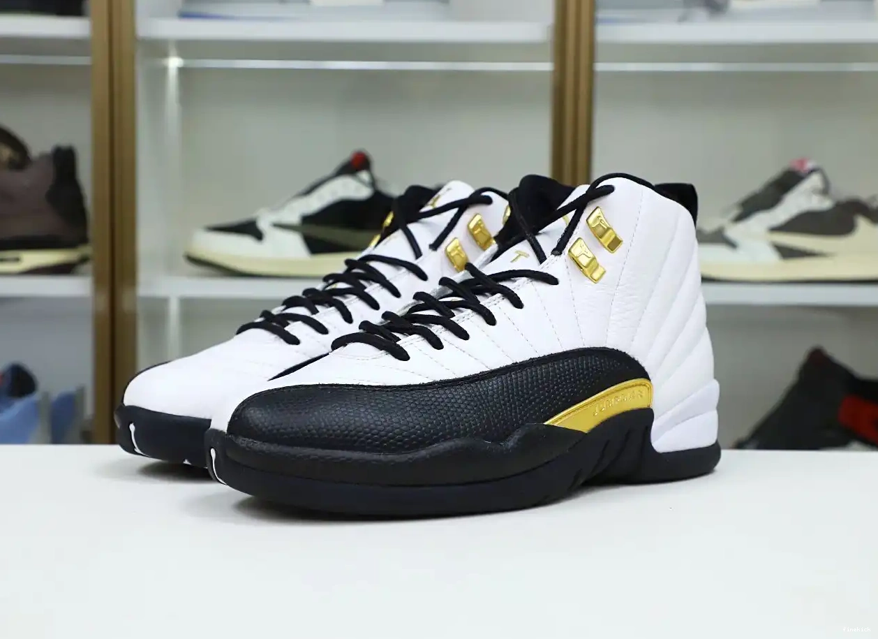 RETRO 12 'ROYALTY' JORDAN AIR 0530
